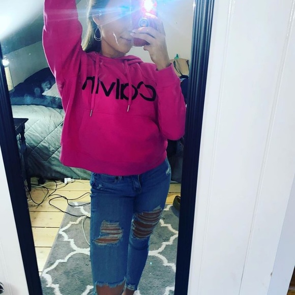 Calvin Klein - Picture 3 of 3